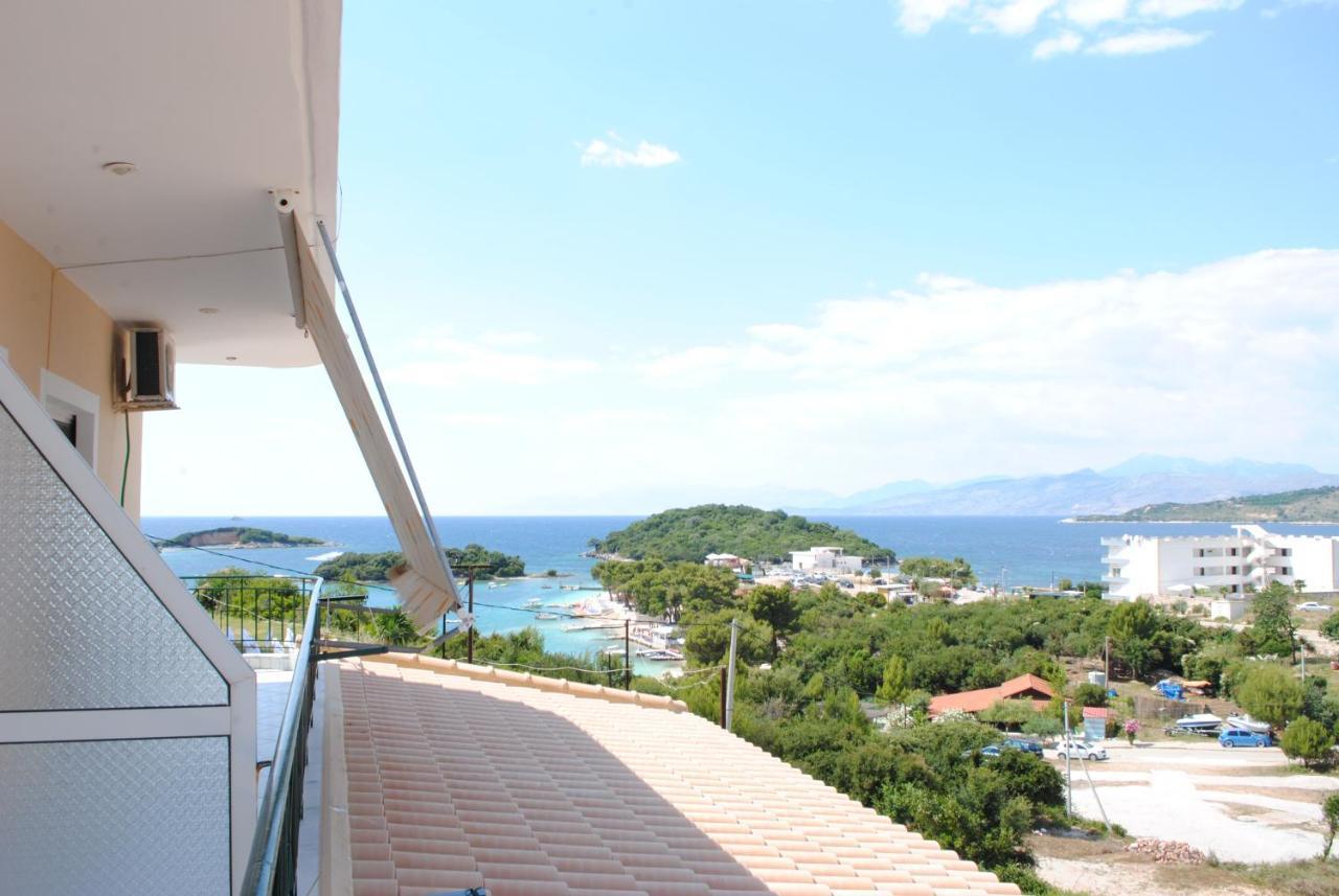 Hotel Mikela Ксамил Екстериор снимка